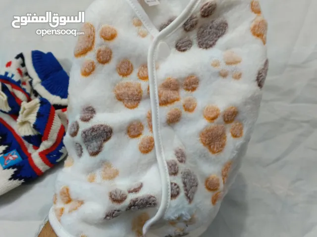 ملابس للقطط و للكلاب