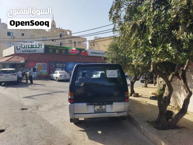 1990 ميتسوبيشي فان