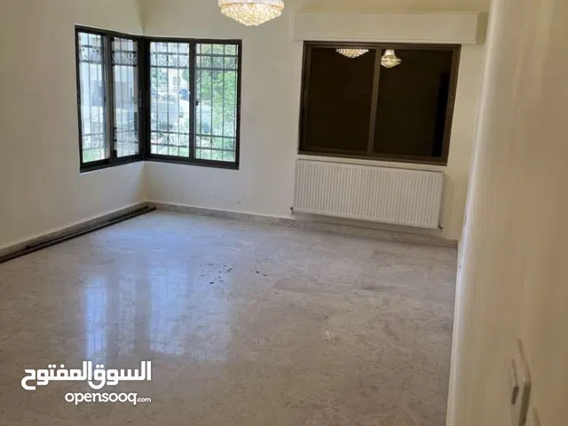 تم تخفيض السعر!شقة بأفضل سعر من المالك مباشره - 3 غرف ، 164م مميزه ،9 شقق بالعماره