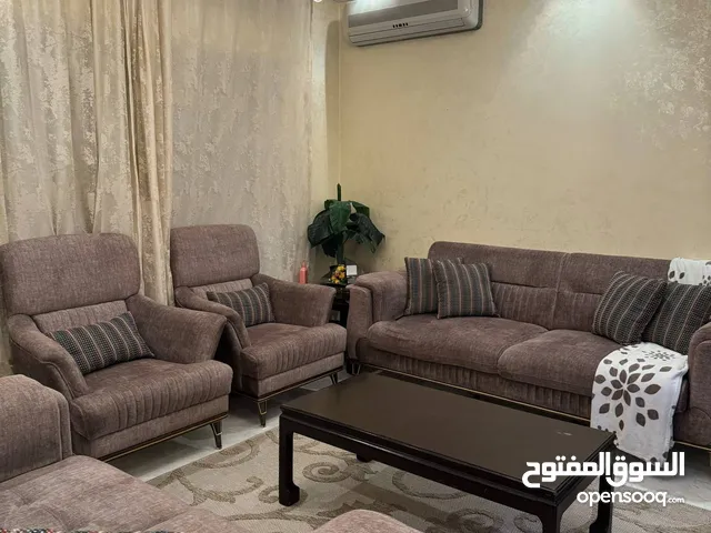 طقم كنب للبيع