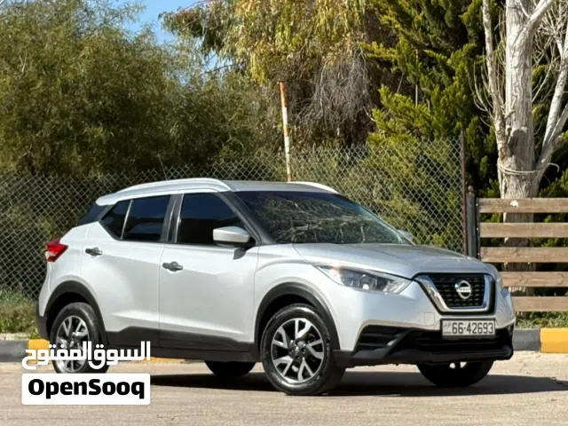 2019, نيسان, كيكس, Standard