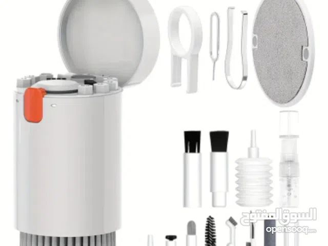 ادوات تنظيف الجوالات و غيره من الاغراض الالكترونية الحساسة و صغيرة الحجم