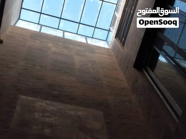 سكاي لايت Skylight