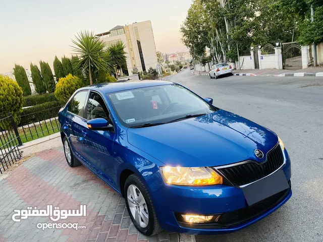 سكودا رابيد 2020 فل اوتماتك ممتازة جدا وبحالة الشركة الله يبارك لصاحب النصيب..