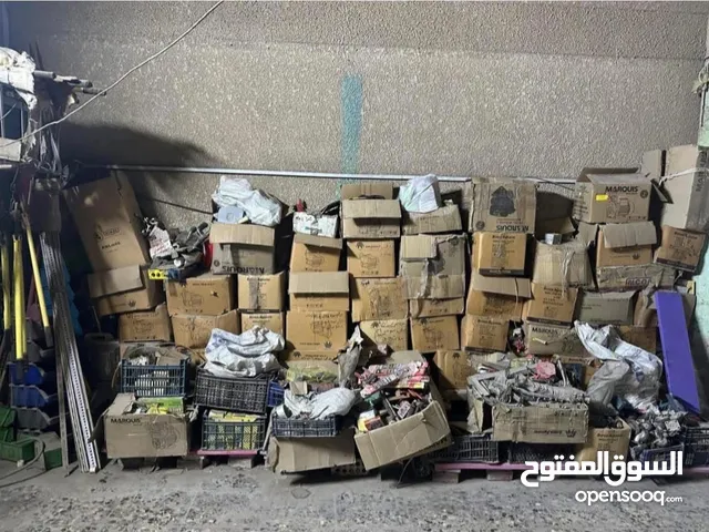 عدد يدوية ومواد انشائيه للبيع شلع فقط