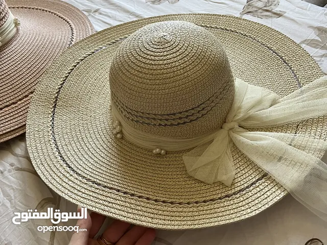 قبعات بناتية صيفية