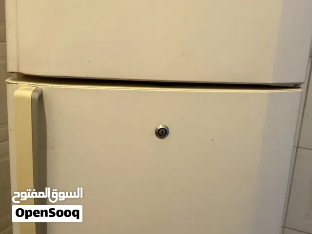 ثلاجه LG للبيع