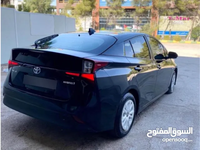 Used Toyota Prius in Amman