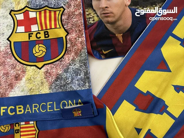 وشاح اصلي من متجر برشلونة FCB الأساسي