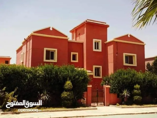 320 m2 4 Bedrooms Villa for Sale in Giza Sheikh Zayed