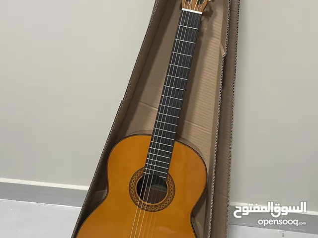 Yamaha C80 new ( 50 RO ) جيتار ياماها جديد اقل من سعر السوق بكثير