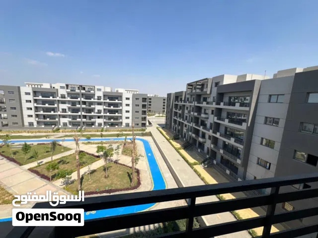 242 m2 4 Bedrooms Apartments for Sale in Cairo Cairo International Airport