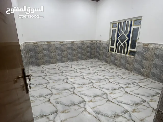 100 m2 2 Bedrooms Apartments for Rent in Mosul El Khadraa