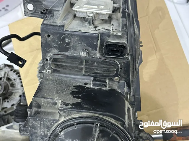 قطع غيار جميع انواع السيارات مرسيدس وبي ام ورنج