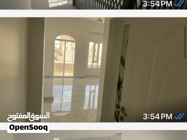 بسعر مغري للبيع عدد 1 توين فيلا بالخوض 6  مطلوب للفيلا  78 الف للمالك