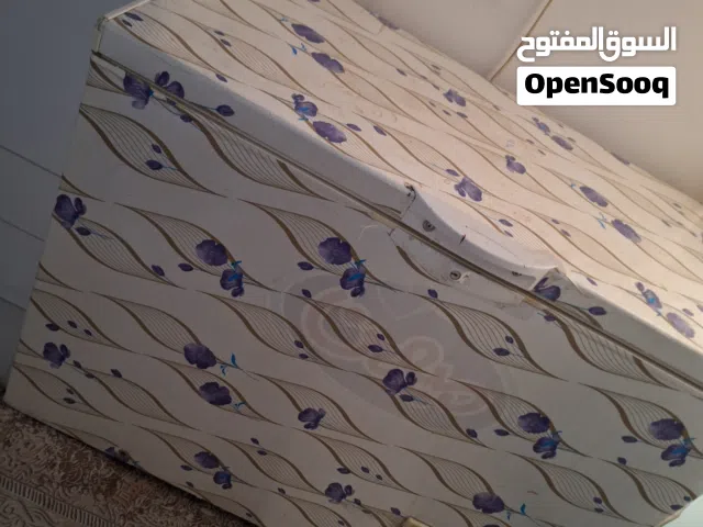 مجمده كبيرة للبيع