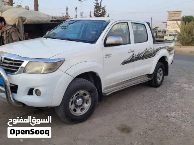 دبل هيلوكس 2013 بضاعه مكرتن // ب 55 سعودي لاغير بقيمه سنجل يابلاش .