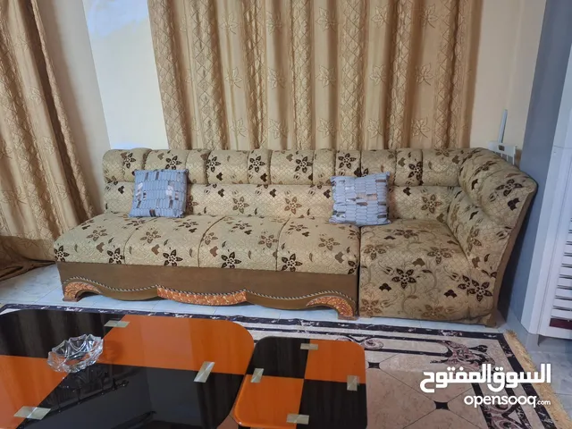ديوان للاستقبال على شكل حرف U ب 250 الف وبي مجال