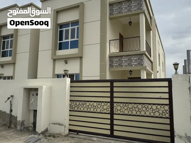 350 m2 More than 6 bedrooms Townhouse for Sale in Muscat Amerat