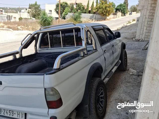 ميتسوبيشي l200 - 2004