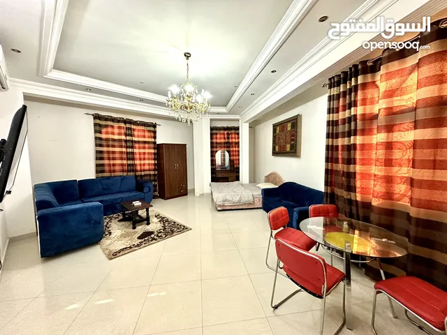 120 m2 Studio Apartments for Rent in Muscat Al Khuwair