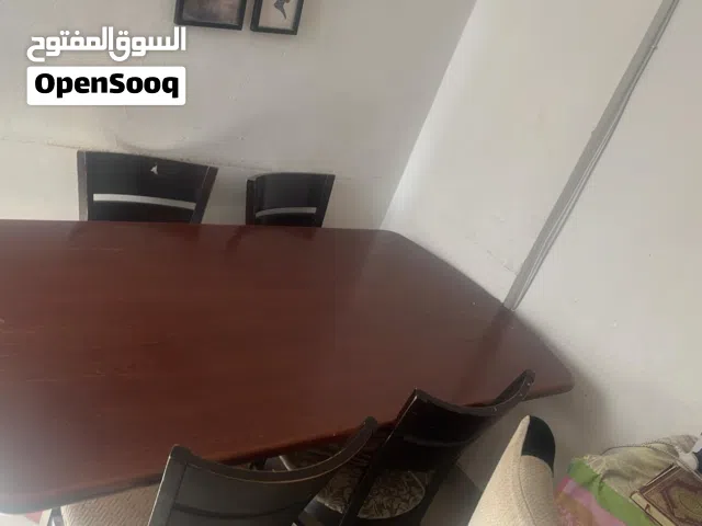 Used  dining table and 5 chair for sale