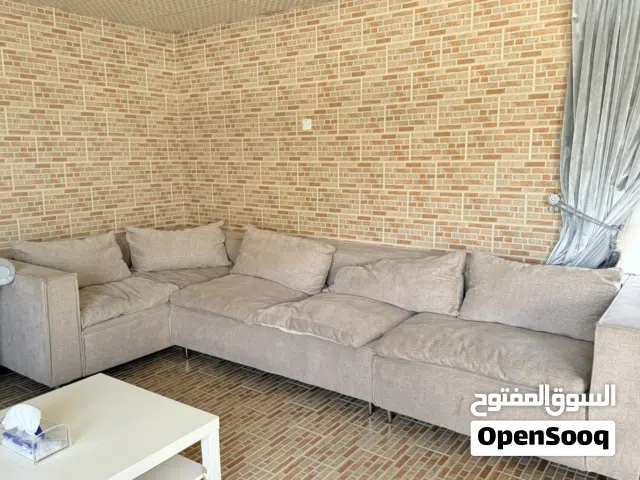 كنب للبيع في الشارقة