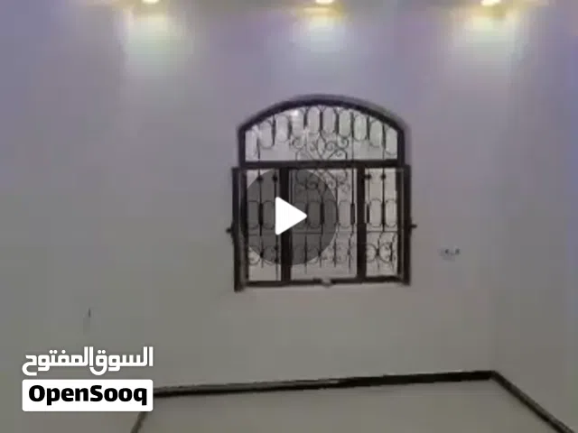 فلة شارع تعز لوووكس 5 غرف