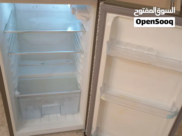 Nikai 200L Gross/127L Net, Double Door Refrigerator, Adjustable Glass Shelves, Defrosting, Temperatu