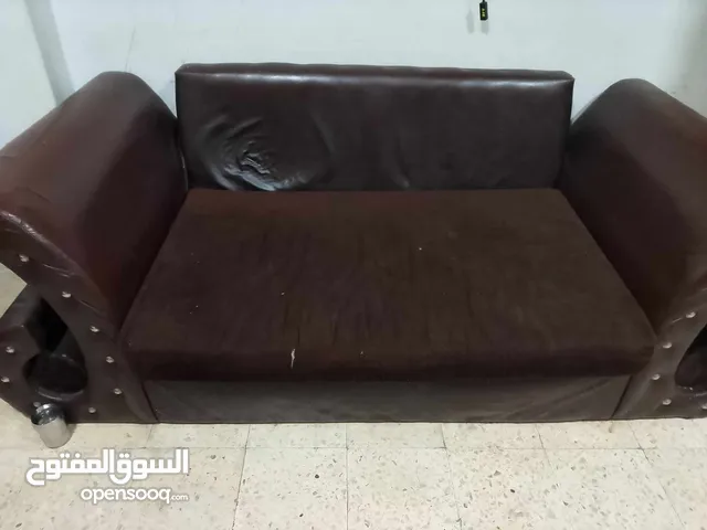 كنبايات مستعمل خشب تفصيل سبع مقاعد مع طاولتين صغار