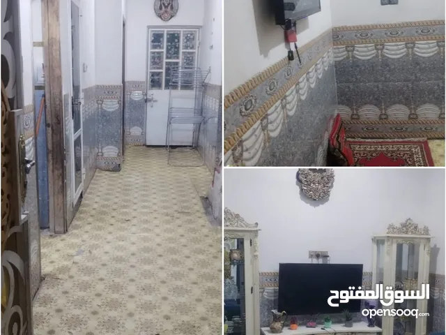 111m2 3 Bedrooms Townhouse for Sale in Basra Dur Nuwab Al Dubat