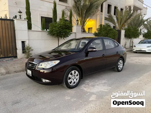 2011 هيونداي النترا Standard