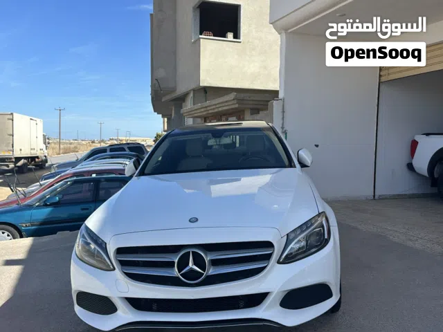 مرسيدس سي 300