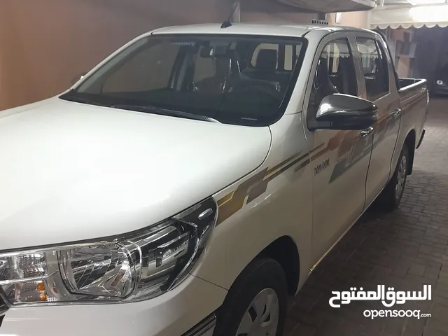 Used Toyota Hilux in Central Governorate