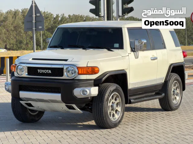 2012 تويوتا FJ GXR