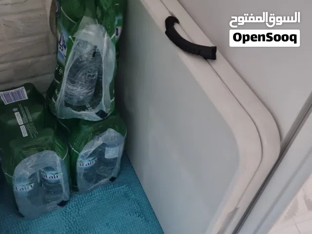 table +2 chairs all 12kd