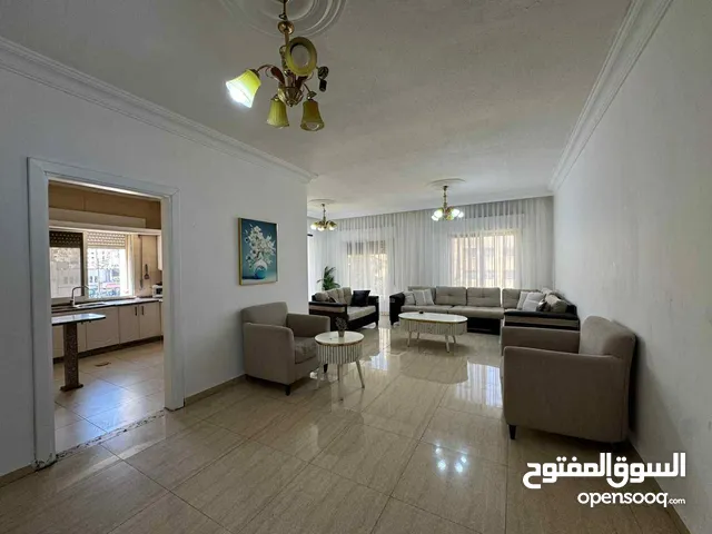 للإيجار استوديو أنيق ومجهّز بالكامل في موقع استراتيجي – شارع الجاردنز