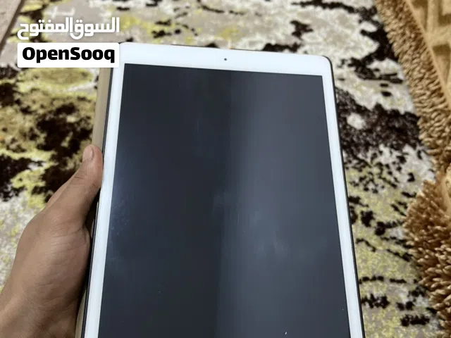 Apple iPad 8 32 GB in Basra