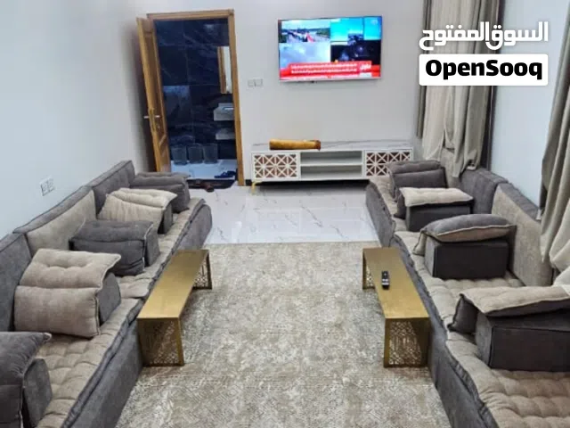 يوجد لدينا شقق vip من 4غرف صالات كبار اصنصير 1000دولار