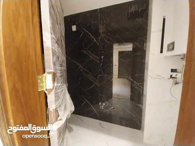 175 m2 3 Bedrooms Apartments for Rent in Amman Khalda