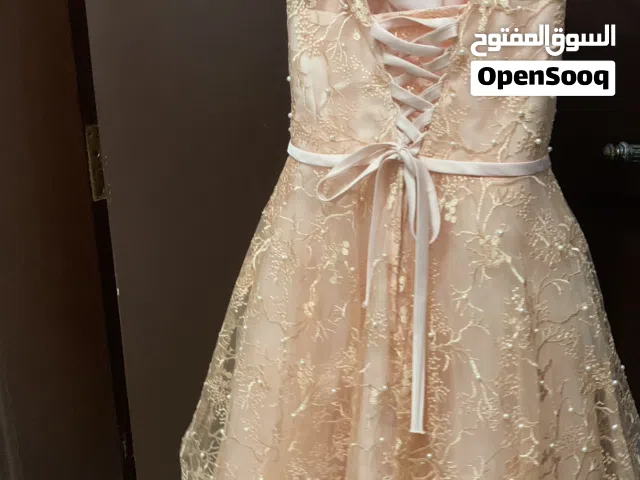 فستان سهرة قصيرة