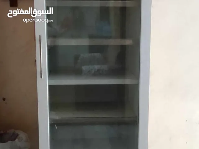 ثلاجة عرض للبيع