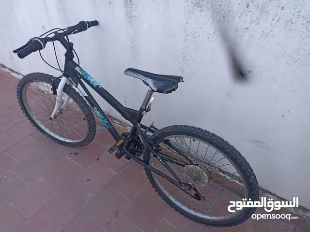 دراجة هوائيه للبيع