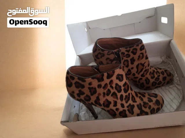 حذاء ستاتي ماركة ألدو الأصليه