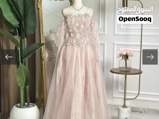 فستان وردي سهرات