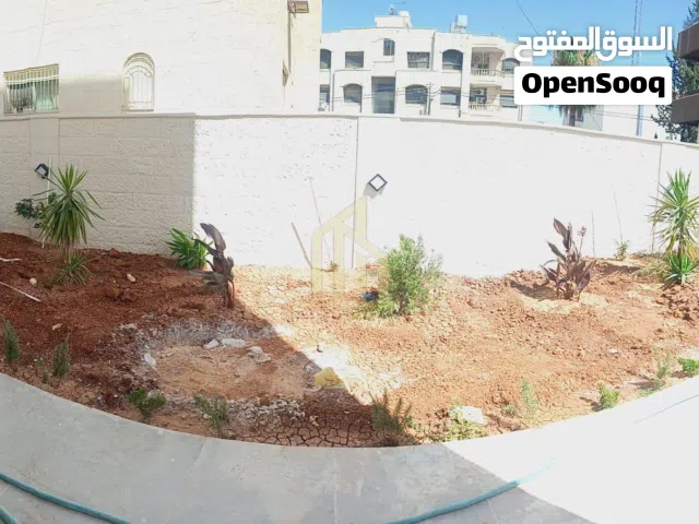 شقة أرضية(دوبلكس) 290م مع حديقة 150م بمواصفات عالية وسعر مميز في أجمل مناطق الرابيه/ ref 9583