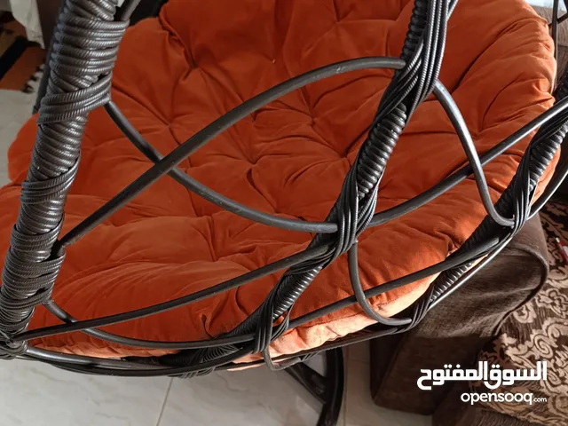 مرجيحه عش البلبل الحجم الجامبو بتتحمل وزن 120 والله جديده سبب البيع ما عندي مكان بالبيت