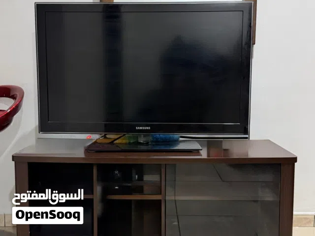 Samsung 40” LCD TV with TV stand