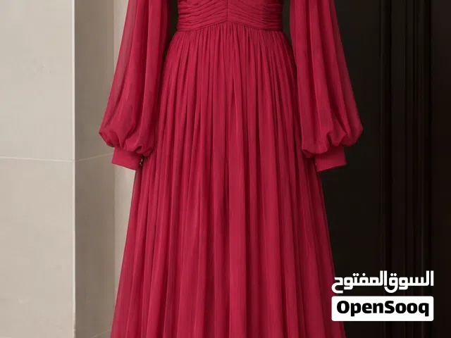 فستان للبيع
