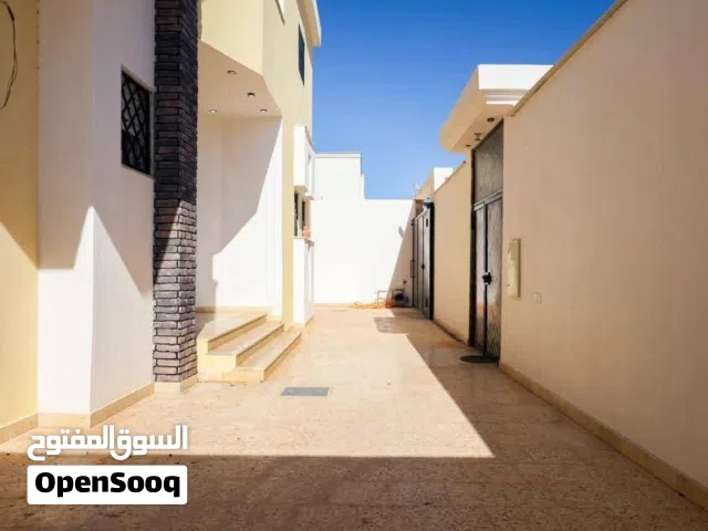 670 m2 More than 6 bedrooms Townhouse for Sale in Benghazi Al-Rahba
